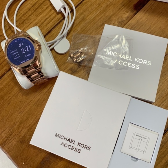 NWT Smart Watch ROSE GOLD Michael Kors MK main image 8